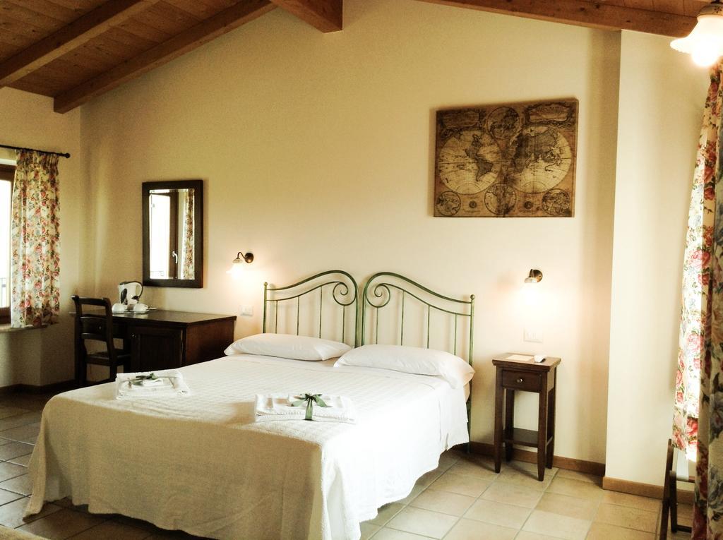 Agriturismo Anna Caterina Hotel Castelnuovo del Garda Quarto foto
